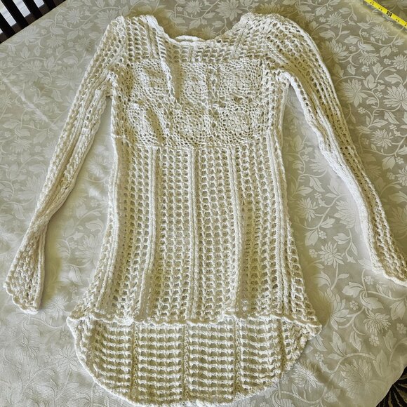 Ricki's White Crochet Sweater/Coverup - Picture 2 of 9